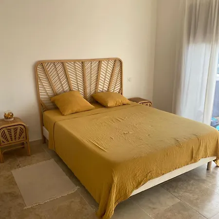 With Sea And Mountain Views Villa *